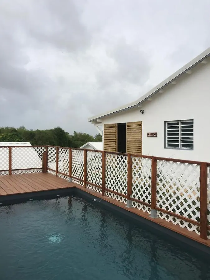 Les Aloes By Creyol Animal Hotel Grand-Bourg  0*, Grand-Bourg (Marie Galante)